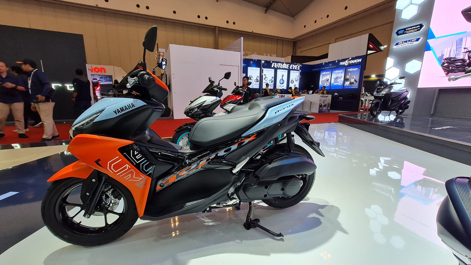 Keunggulan Aerox 155 yang Bikin Pengguna Motor Sport Beralih Pakai Matik   
