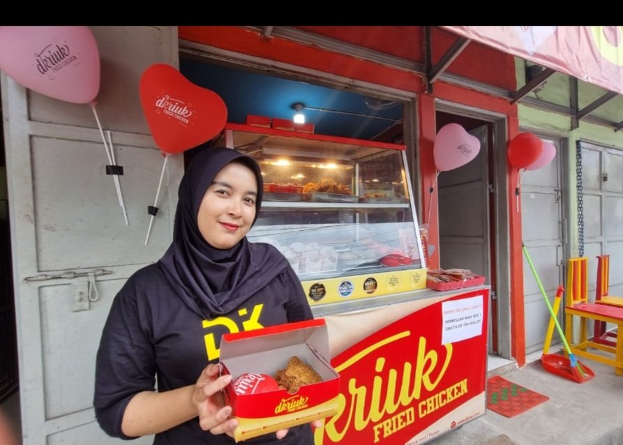 Dkriuk Fried Chicken Buka Cabang di kedua,Beli Paket Ayam Gratis Es Teh Manis