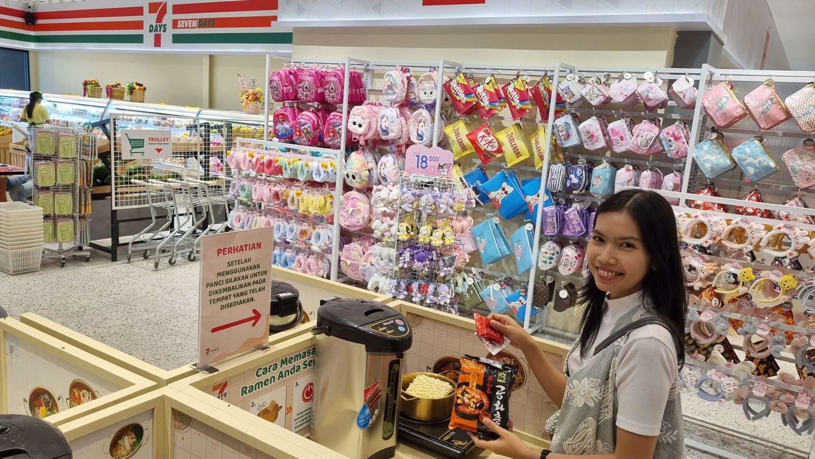 Seven Days Cinde Welan, Hadir Dengan Konsep Cafe Ada Minimarket Buka 24 Jam