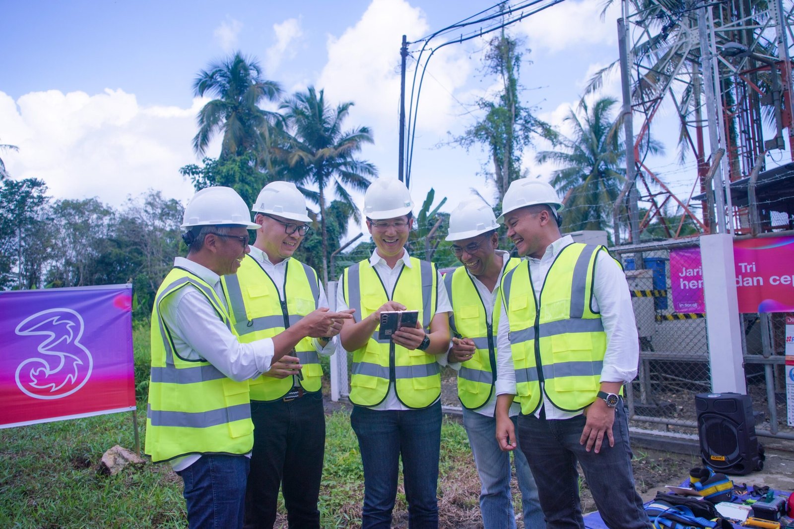Indosat Perkuat Jaringan untuk Dorong Pertumbuhan Ekonomi Digital Nias