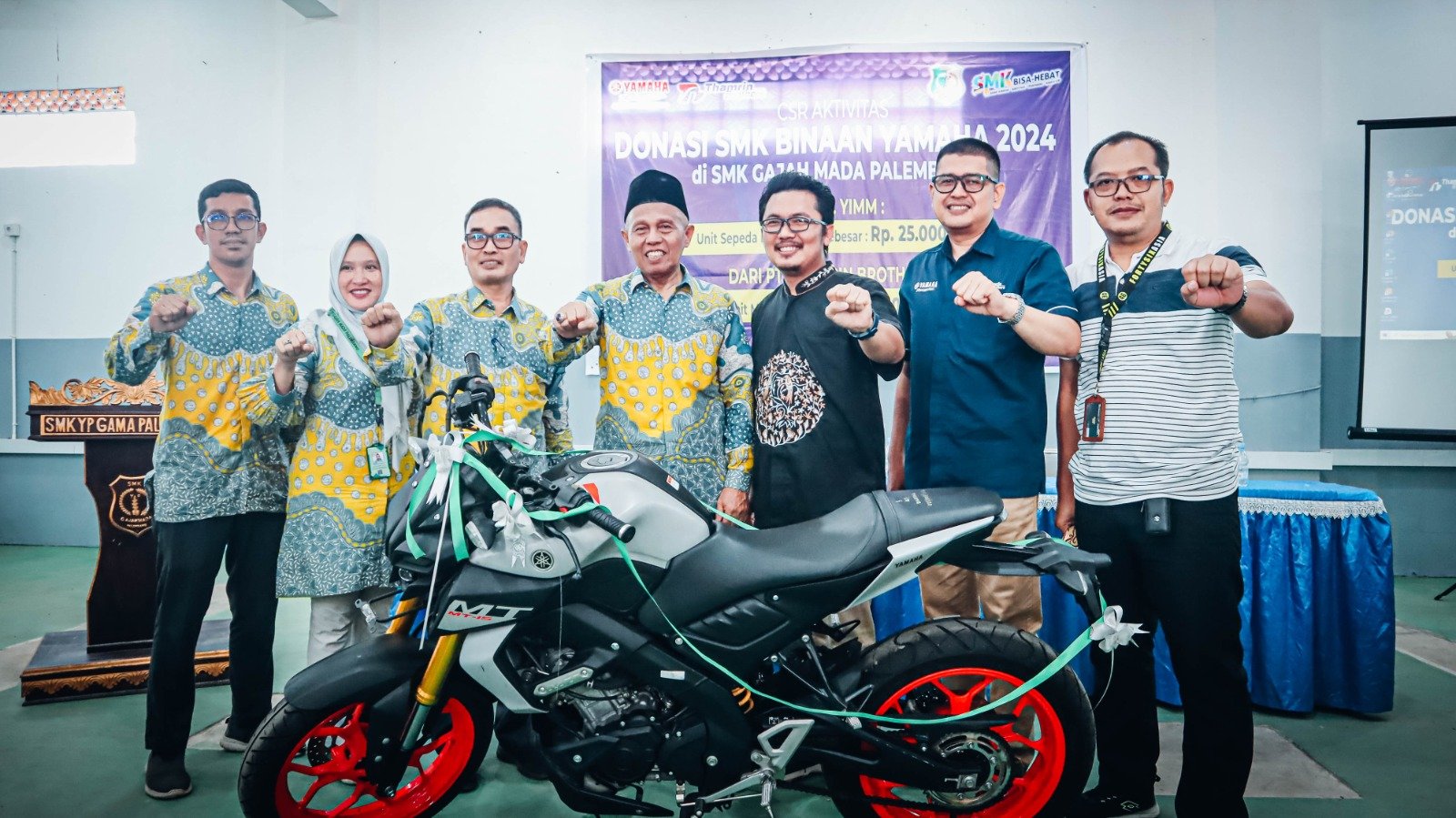 Program CSR Yamaha, Serahkan Donasi SMK Binaan Yamaha 2024