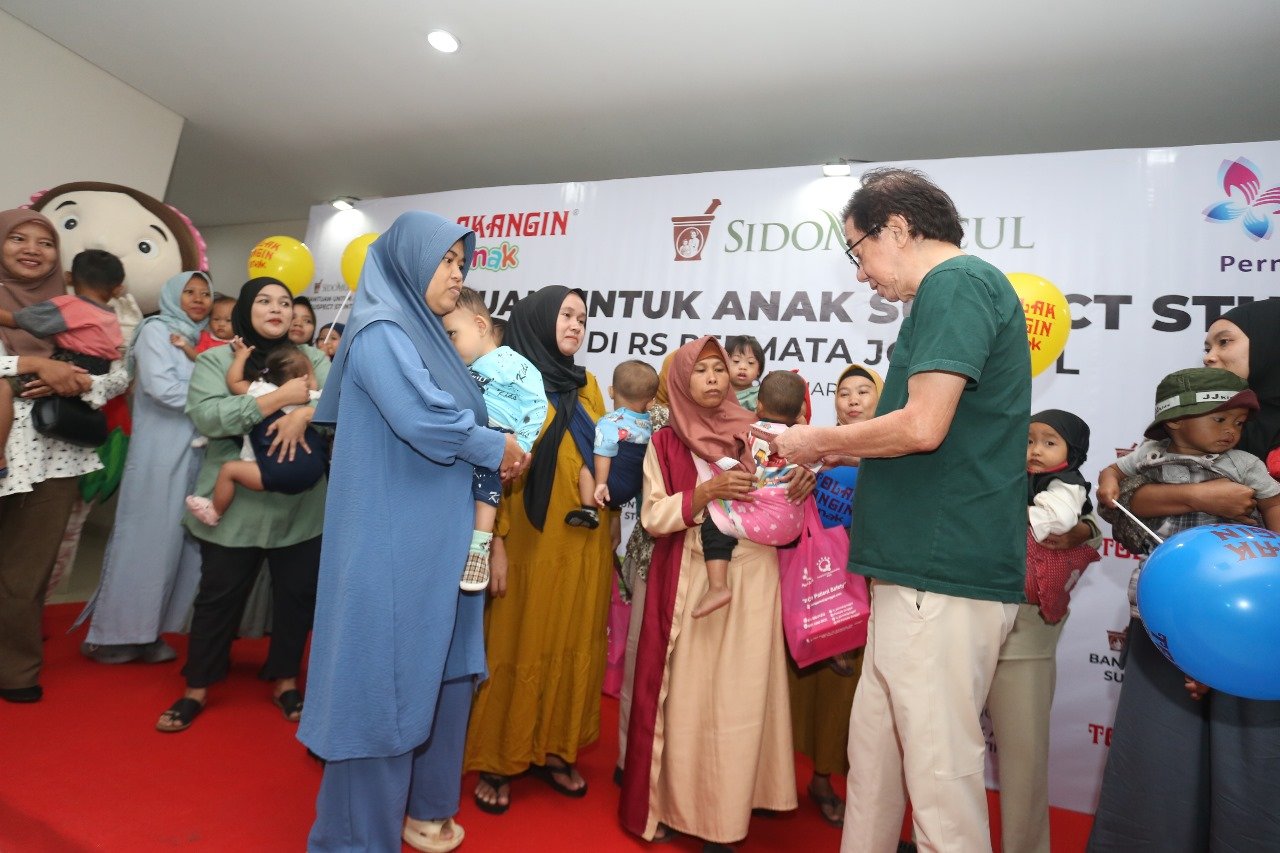 Sidomuncul Berikan Bantuan Kepada 170 Anak Suspect Stunting