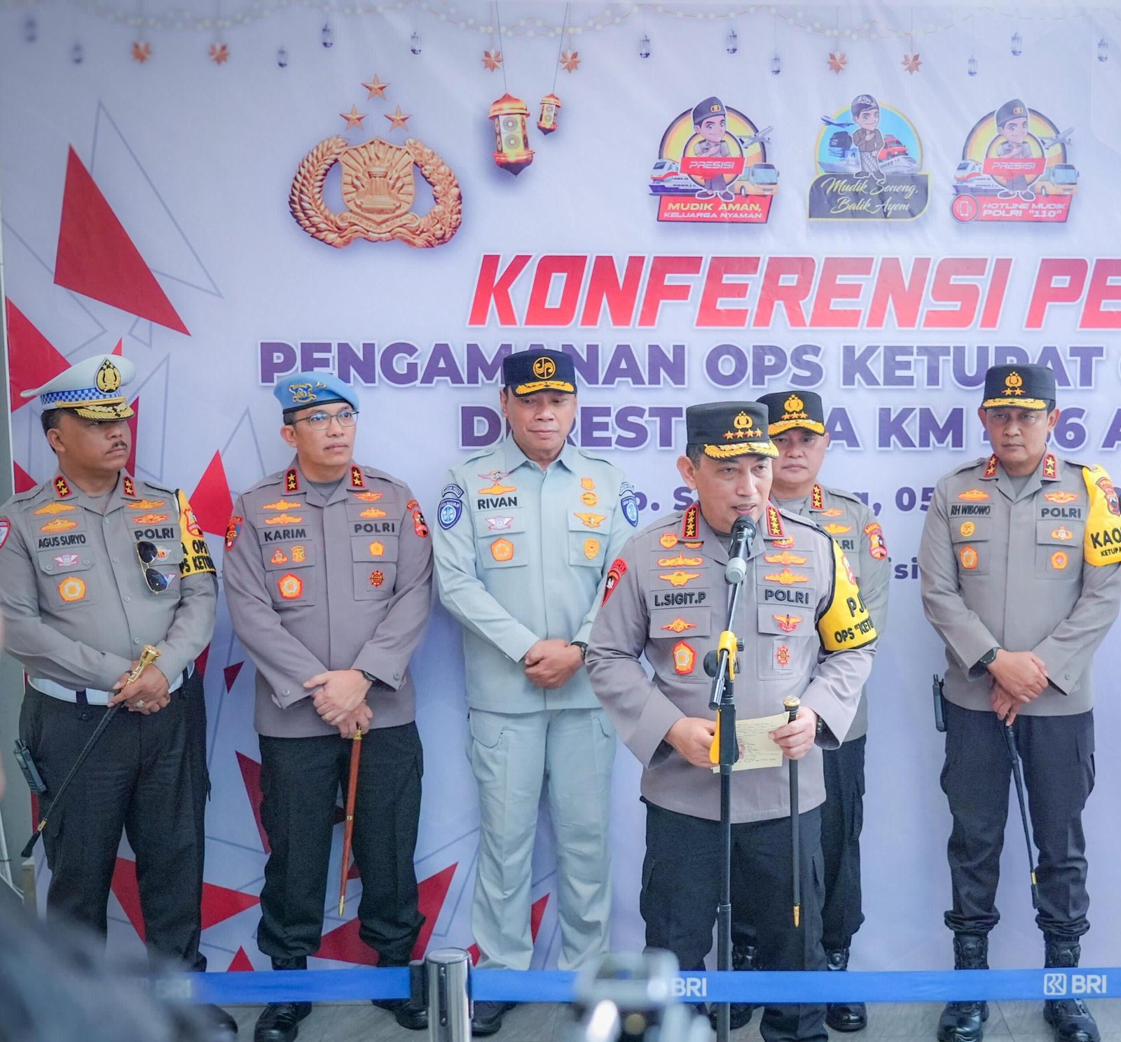 Direktur Utama PT Jasa Raharja Dampingi Kapolri Meninjau Rest Area KM 456A dan Stasiun Tawang, Pastikan Arus Balik Aman dan Berkeselamatan