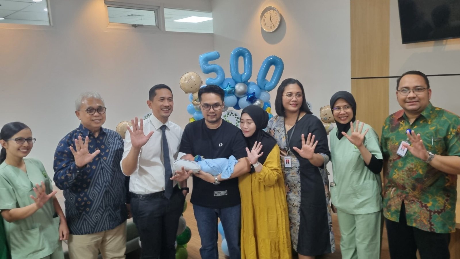 Program IVF Blastula Rumah Sakit Siloam Sriwijaya Palembang Rayakan Kelahiran Bayi Ke 500