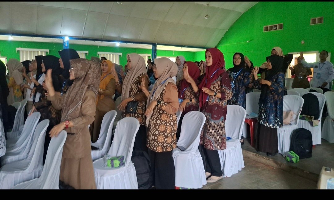 Disdik PALI Gelar Bimtek Pengelolaan Gizi dan Pola Asuh Anak untuk Tekan Kasus Stunting