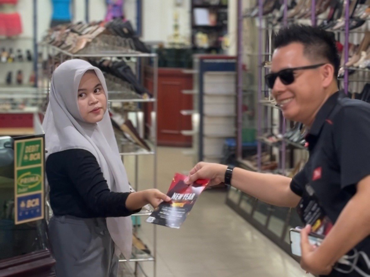 The Zuri Hotel Bagi Brosur Promo Tahun Baru