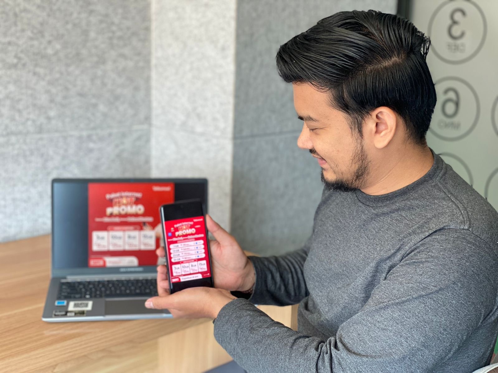 Paket Internet Hot Promo SIMPATI Jadi Solusi, Harga Terjangkau, Bonus Hiburan Premium