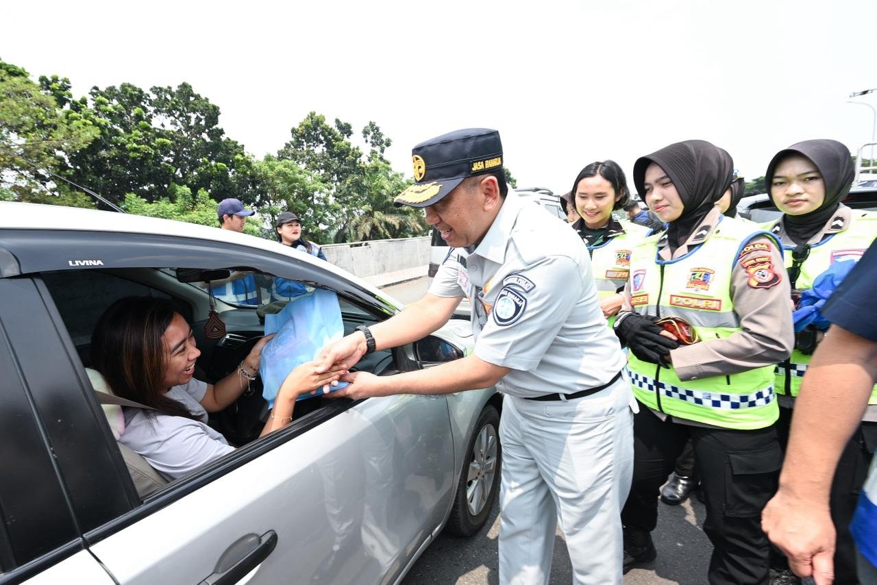 Dukung Kelancaran Mudik 2026, Jasa Raharja Hadir di Flag Off One Way Nasional 2026