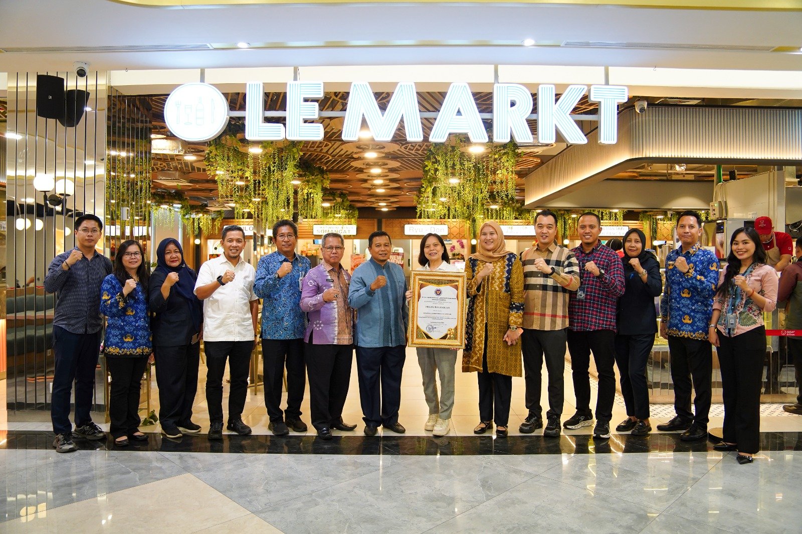 Dukung Destinasi Kuliner Wisata Halal, Le Garden & Le Markt Palembang Indah Mall Raih Piagam Penghargaan dari BPJPH