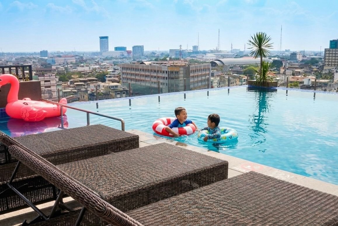 Berenang & Sarapan Seru di ibis Palembang Sanggar